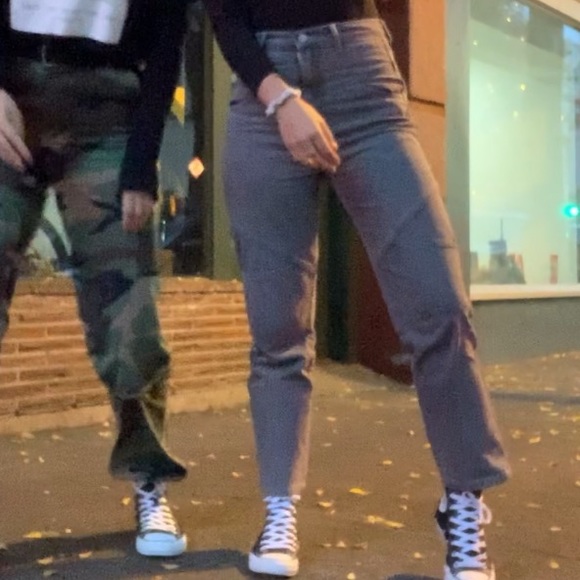 Urban Outfitters Grey Jeans - Picture 3 of 3